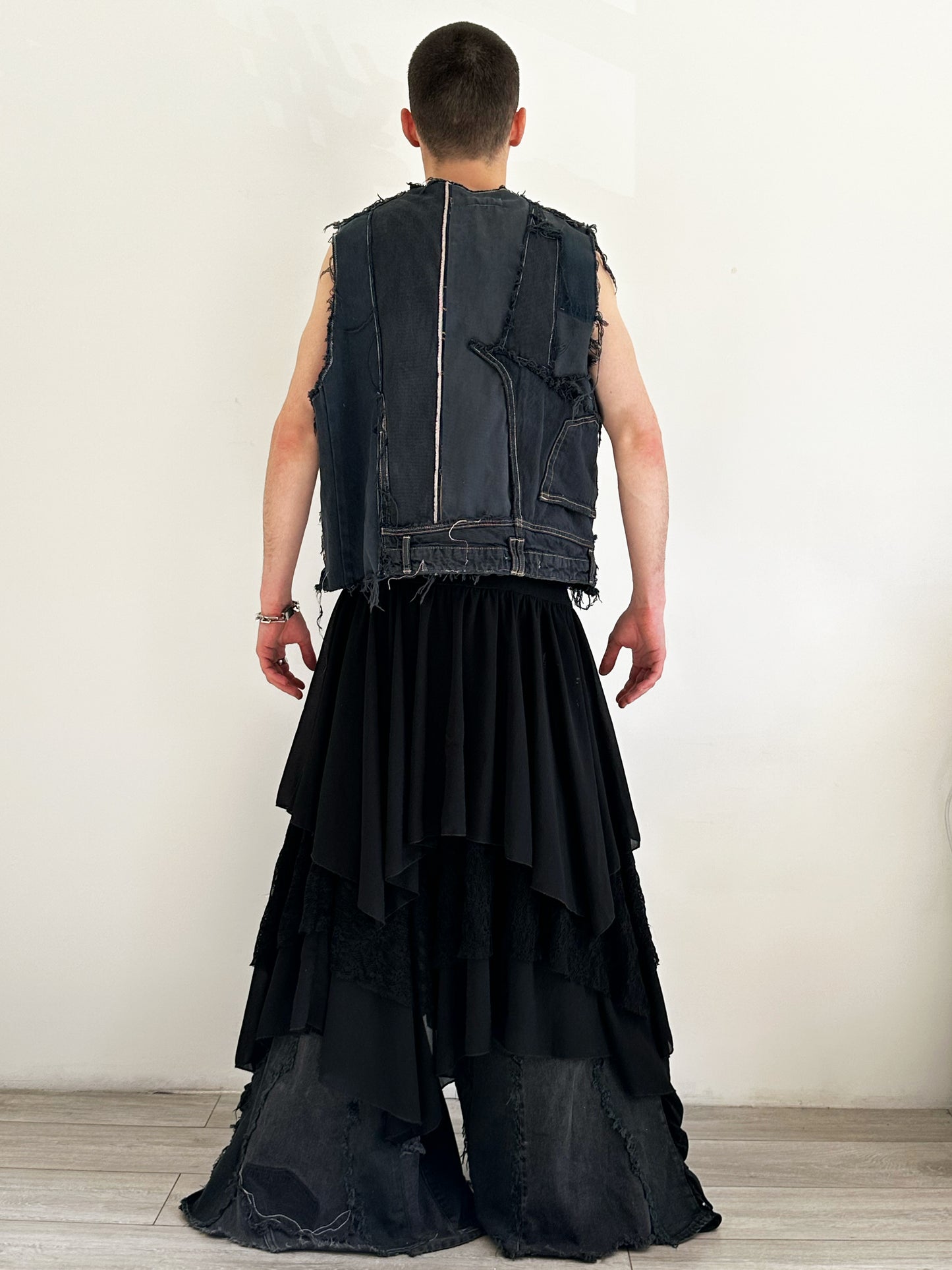 DENIM INFUSION VEST {M}