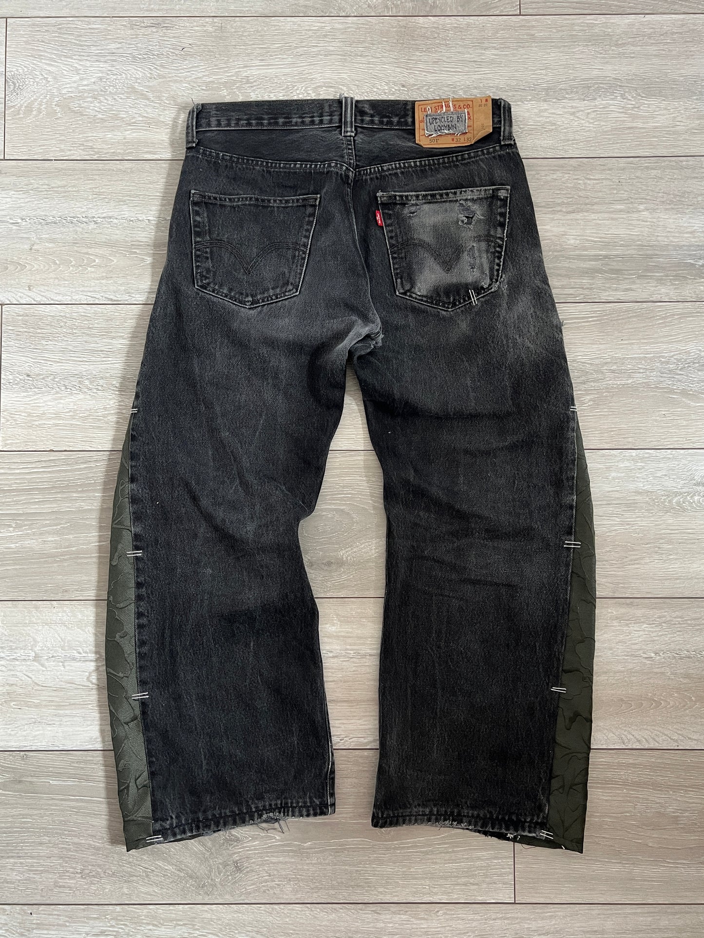 FLARED DENIM {32x30}