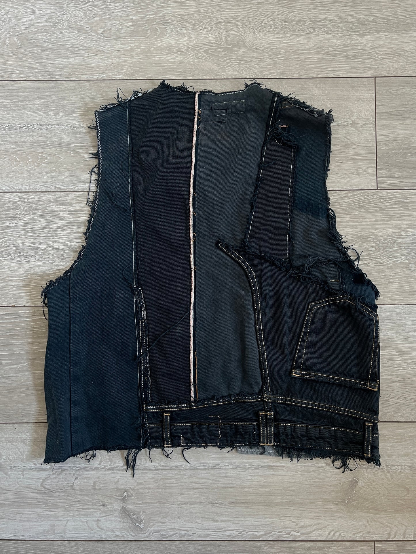 DENIM INFUSION VEST {M}