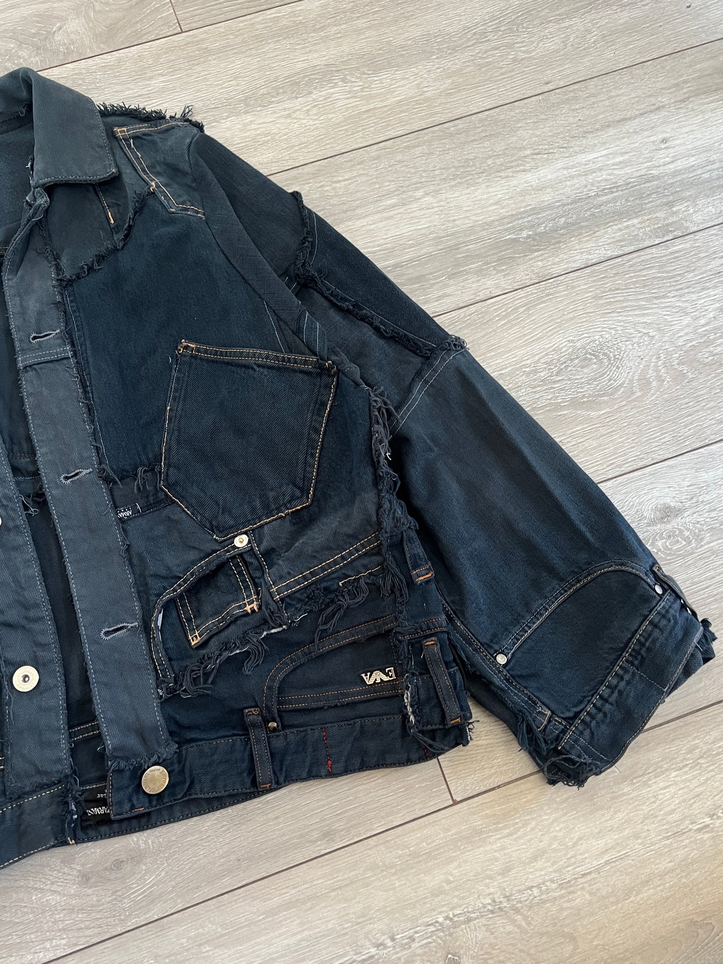 DENIM INFUSION JACKET {M/L}