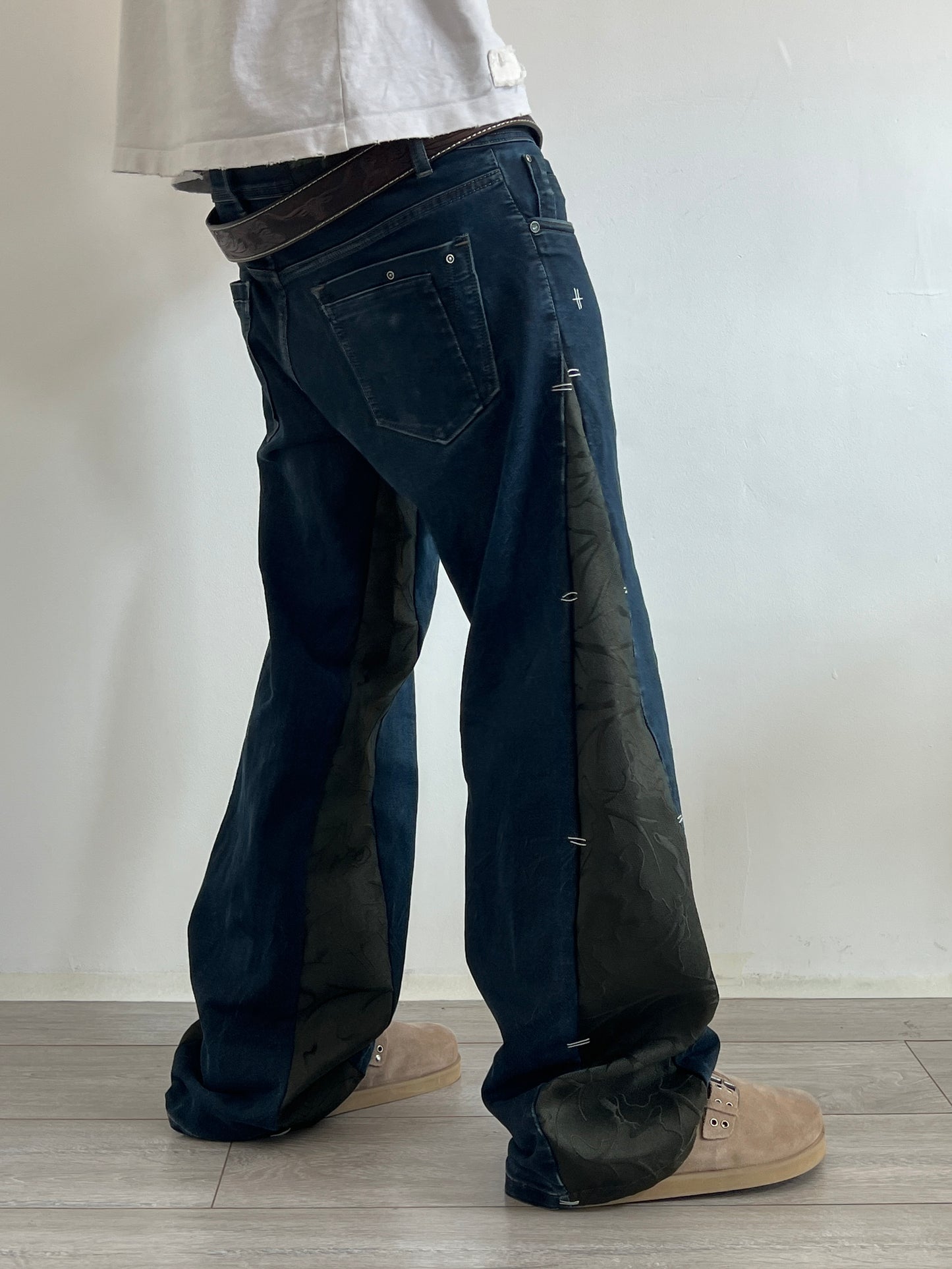 FLARED DENIM {35x32}